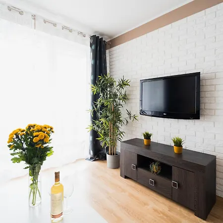 - 3 - Lift - Parking-new Building Apartment Breslau
